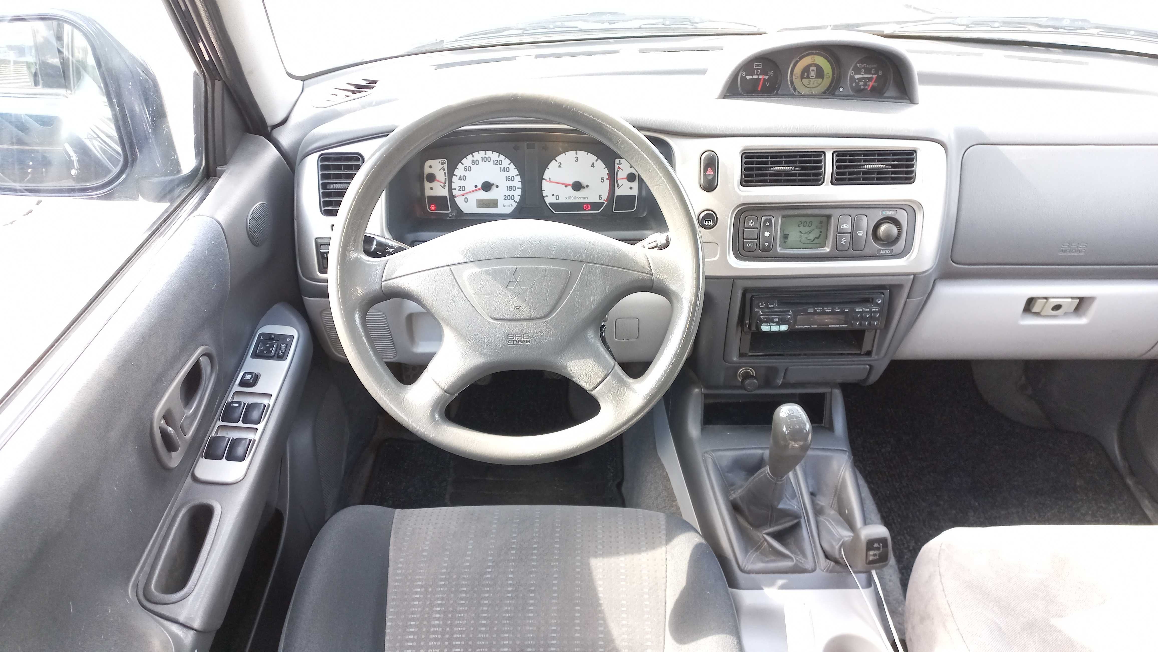 Mitsubishi Pajero Sport 2.5