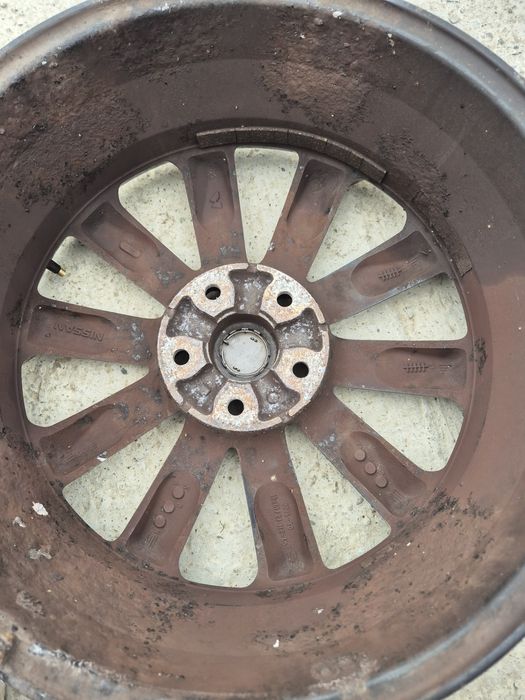 Jante aliaj nissan qashqai an 2012 18x61/2J H2-40