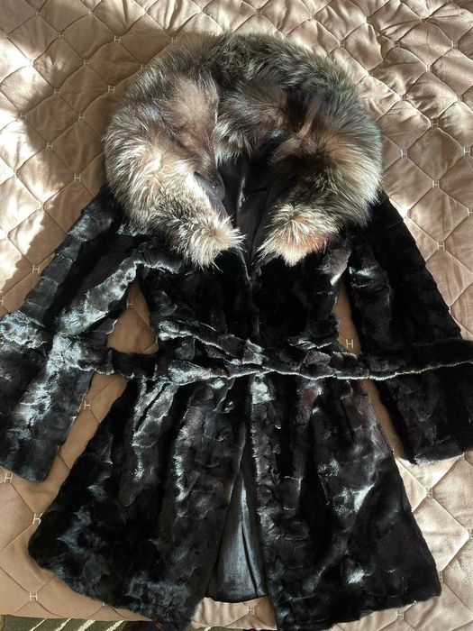 Palton din blană 100% naturala