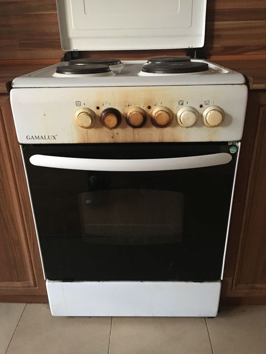 Готварска печка широка 60 см