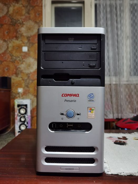 Компютър Compaq Presario