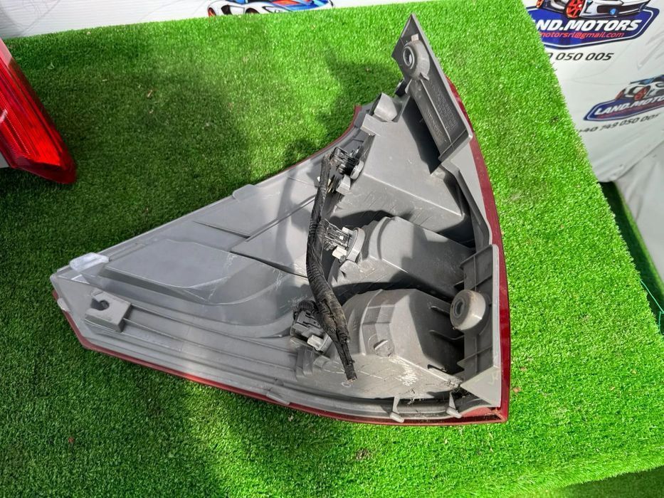 STOP ARIPA DREAPTA MARE / STOP ARIPA DREAPTA MIC HONDA CR-V4 2015