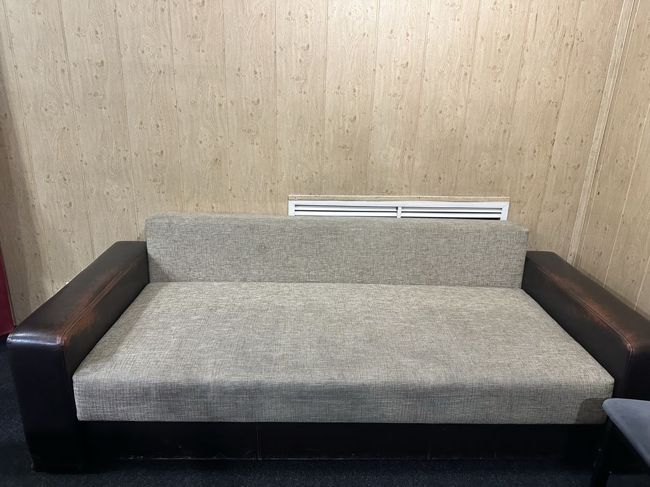 Продам диван и кресло