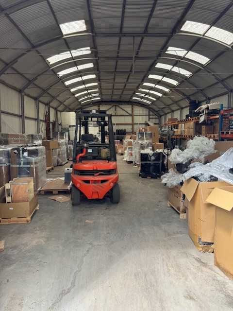 Hala, constructie metalica 274mp plust teren 550mp