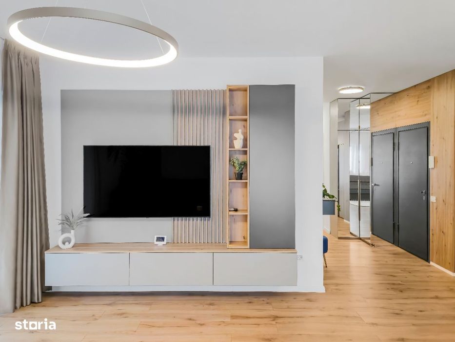 Apartament 3 camere, 2 parcari, Gradina 140m, Foisor propriu