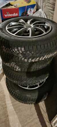 Jante tablă de 15 + Cauciucuri GOODYEAR de iarnă 195/65R15