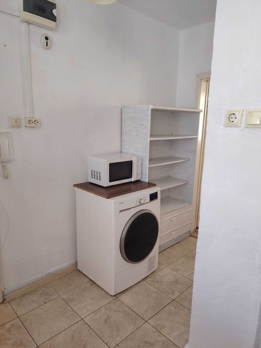 Дава се под наем Двустаен апартамент в Бургас, Лазур - 50 кв.м за 357 € - Снимка #10