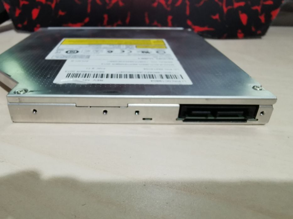 DVD RW Laptop model Panasonic UJ8E1