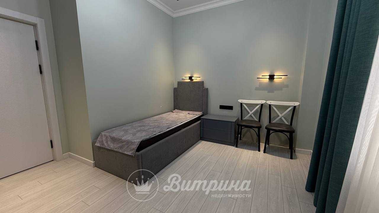 Продается 3 комнатная квартира на Глинка