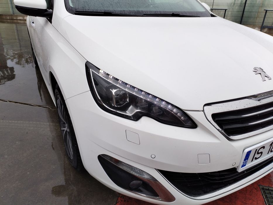 Peugeot feline 308 GT Line 1.6 benzină