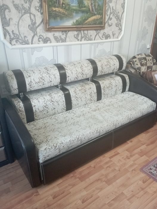Продам 2-х спальный диван