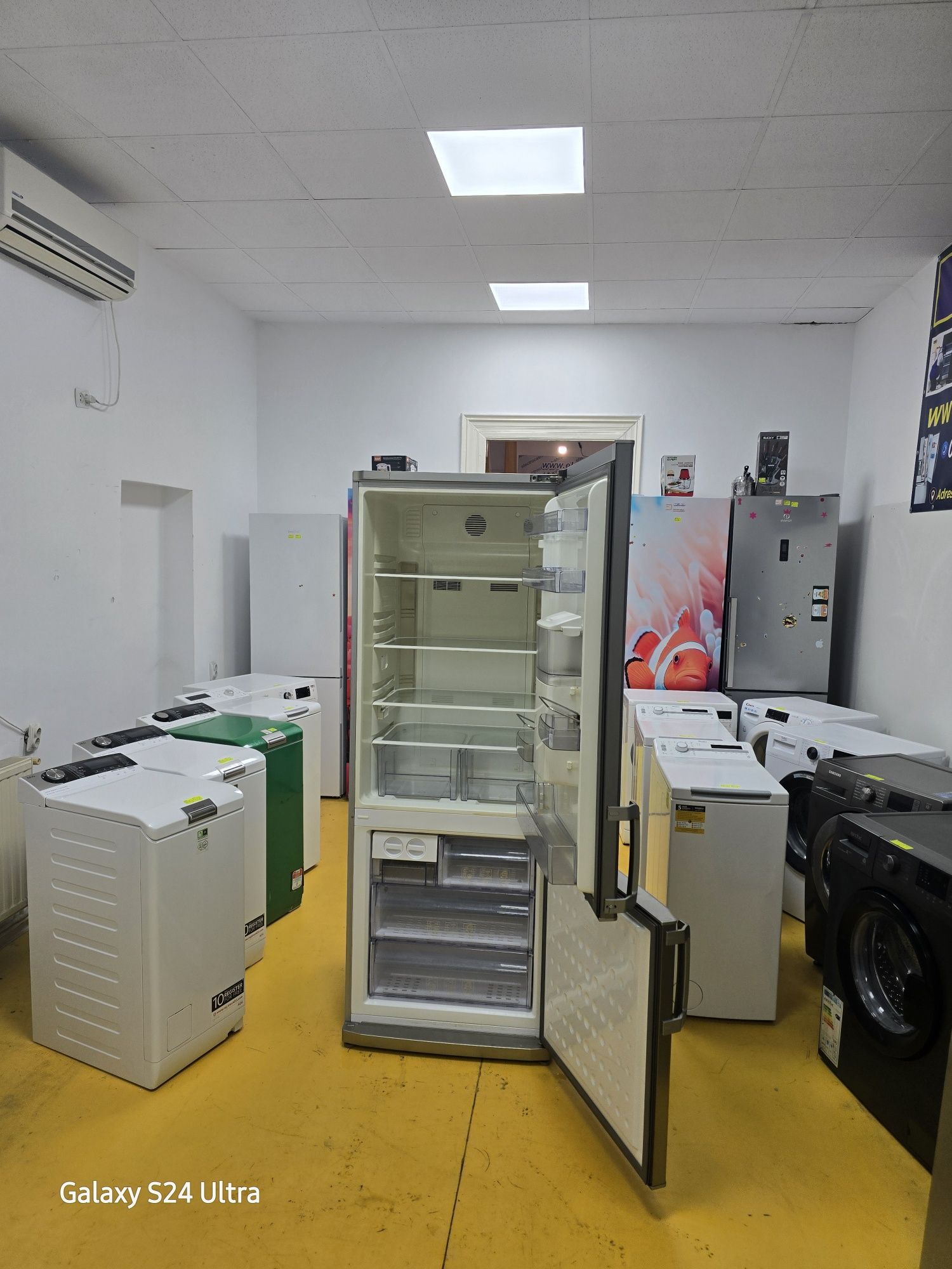 Răcire inteligentă. Design premium. Beko Inox!