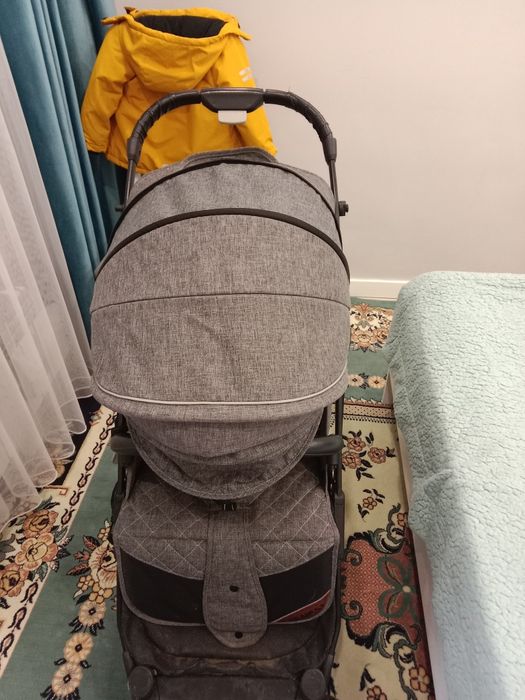 Продам коляску Dearest. Торга нет
