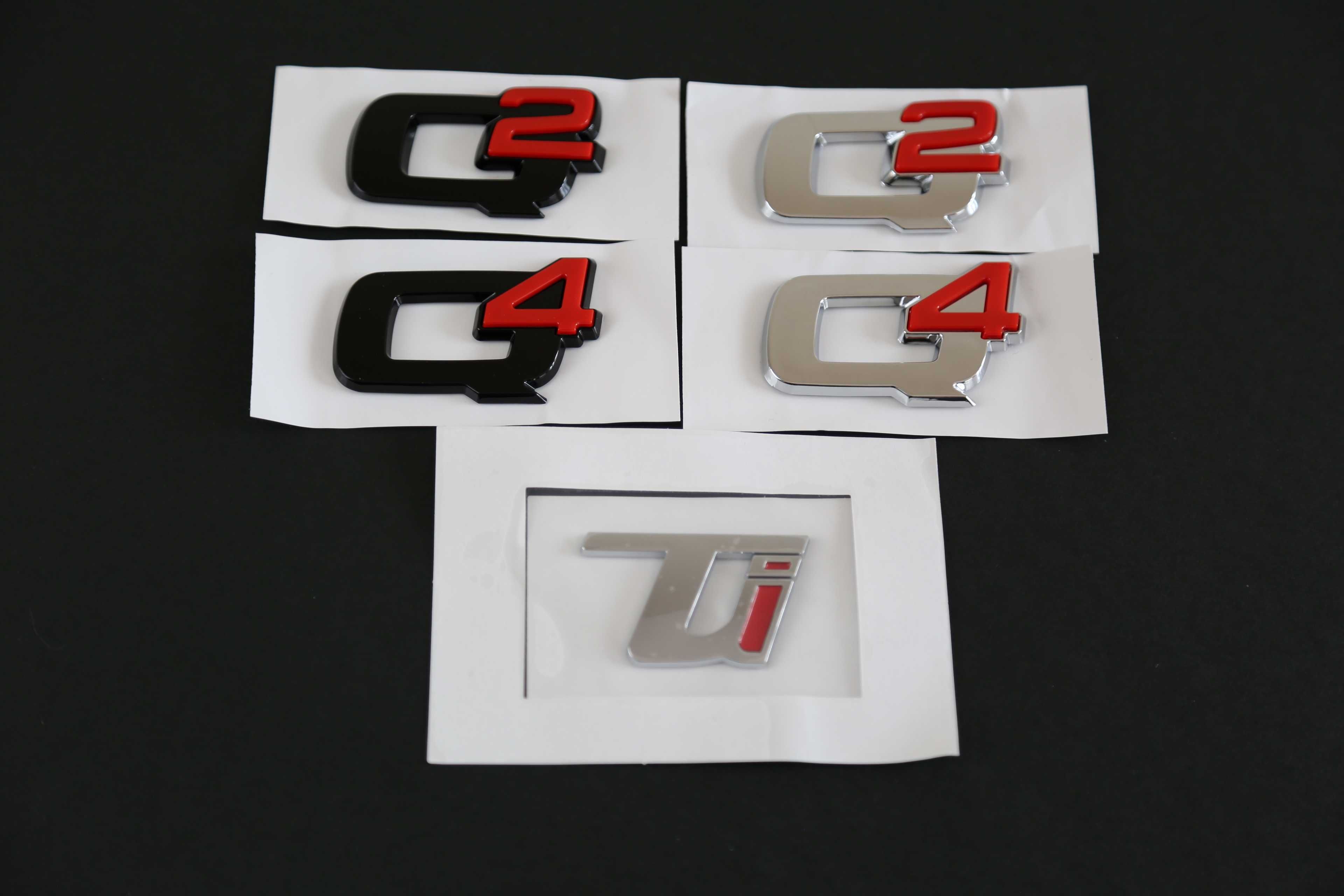 Embleme scris Alfa Romeo