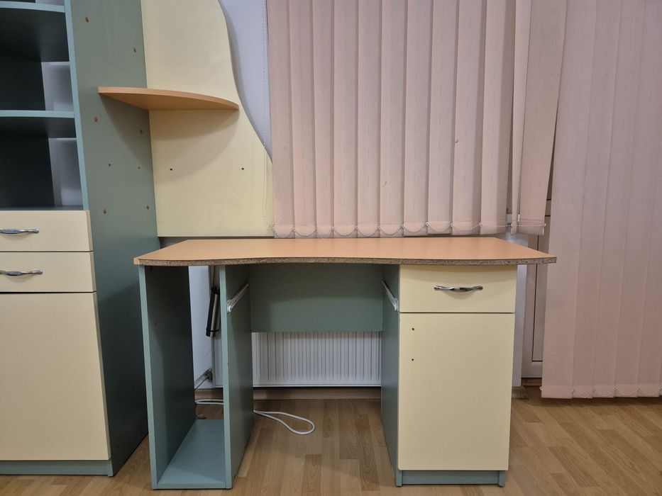 Mobilă de cameră pentru copii