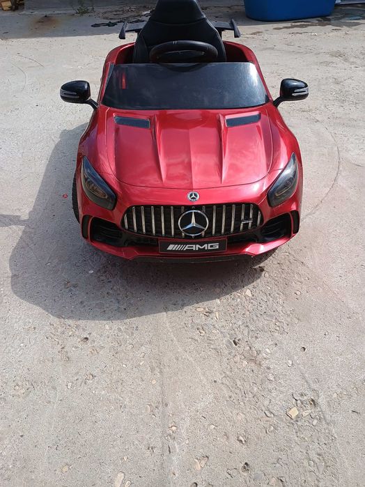 Mașinuță electrică