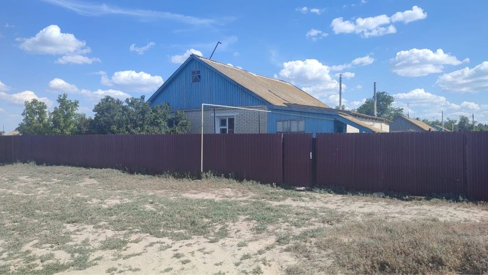 Продам дом в поселке Достык