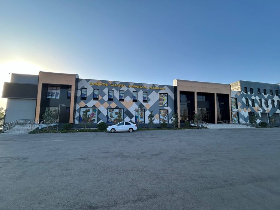 Олтинкўлда савдо дўконлари сотилади