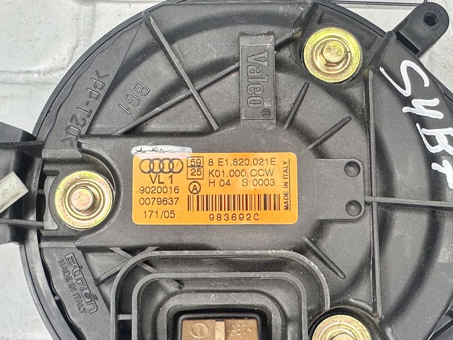 Вентилатор парно AUDI A4 B7 8E1820021E