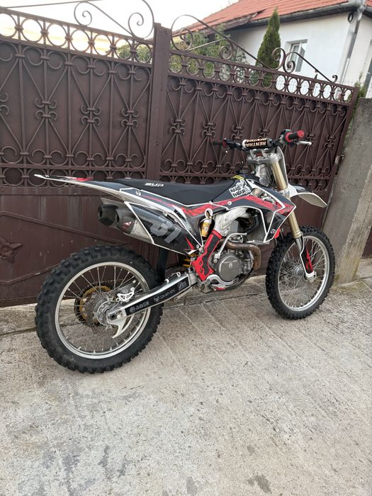 Vând Honda CRF450R