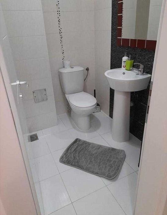 Дава се под наем Двустаен апартамент в Бургас, Славейков - 73 кв.м за 178.5 € - Снимка #2