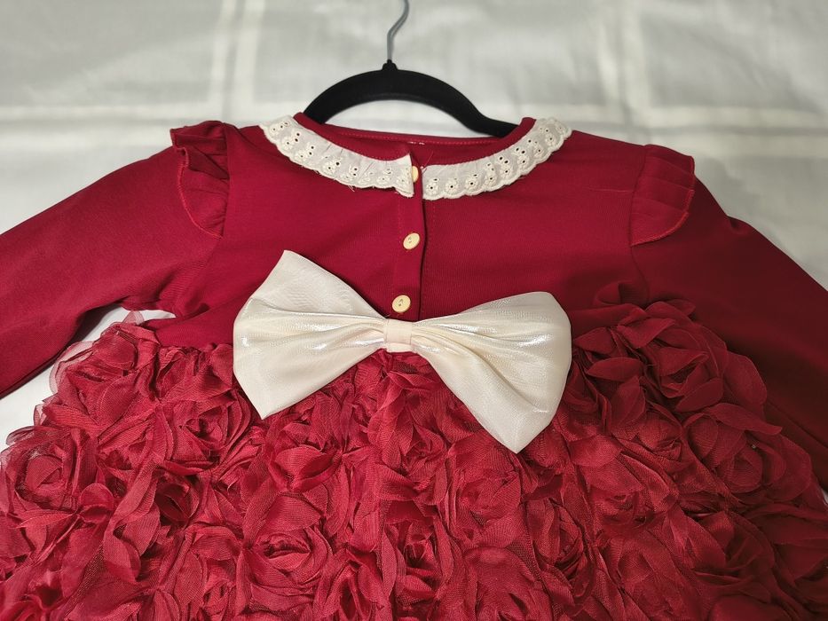 Rochii mărimea 2-3 ani și 3-4 ani