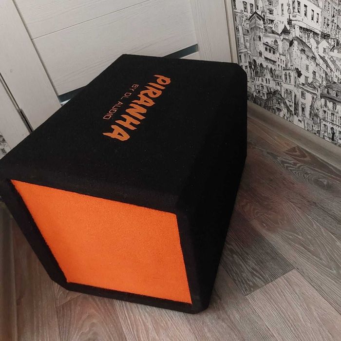 Сабвуфер DL AUDIO Piranha 12a black