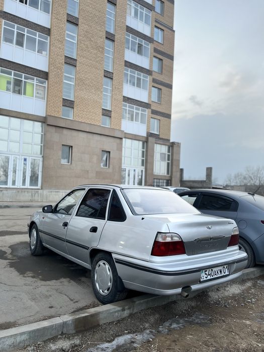 Нексия Донс