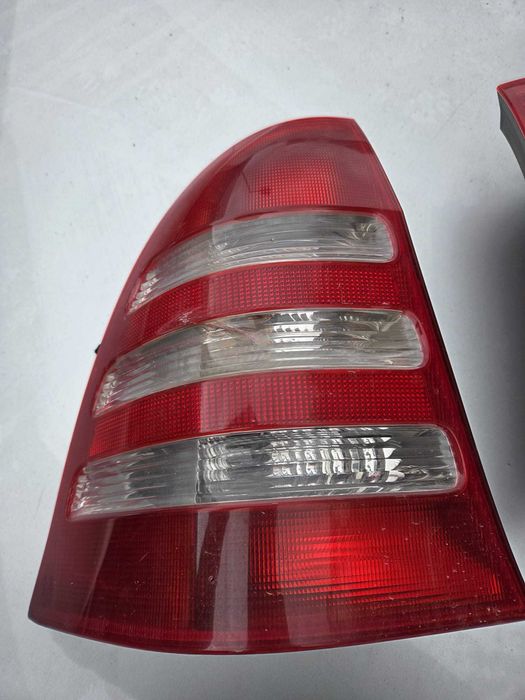 Stop/tripla  spate Mercedes C class W203 combi/break