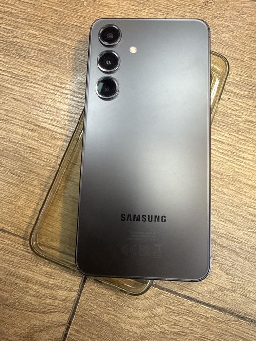 Samsung S24 8/256gb Перфектен!