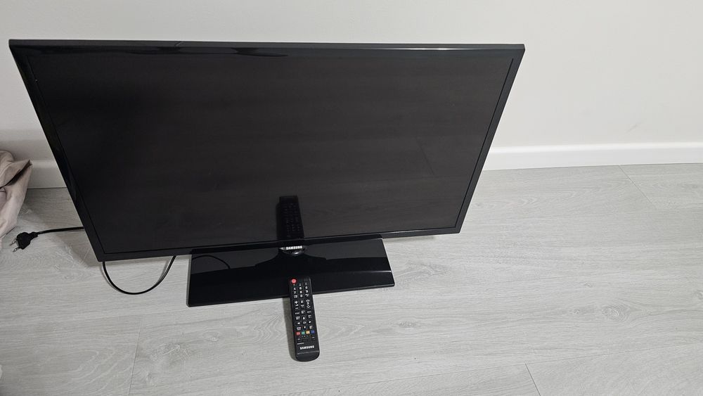 Televizor Samsung 80 cm