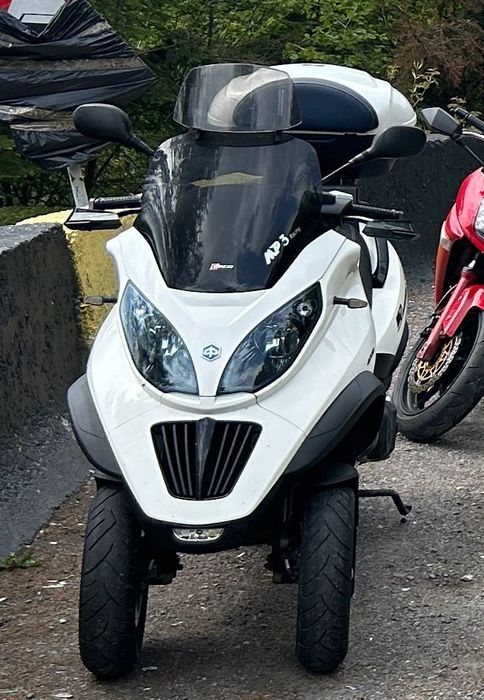 Piaggio mp3 400LT