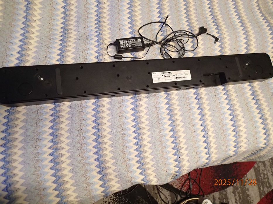 Soundbar LG SN8Y, 3.1. 2, 440W, Bluetooth, Dolby Atmos  (doar bara)