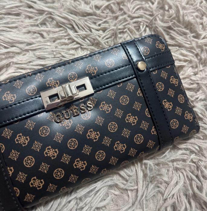 Portofel nou Guess original