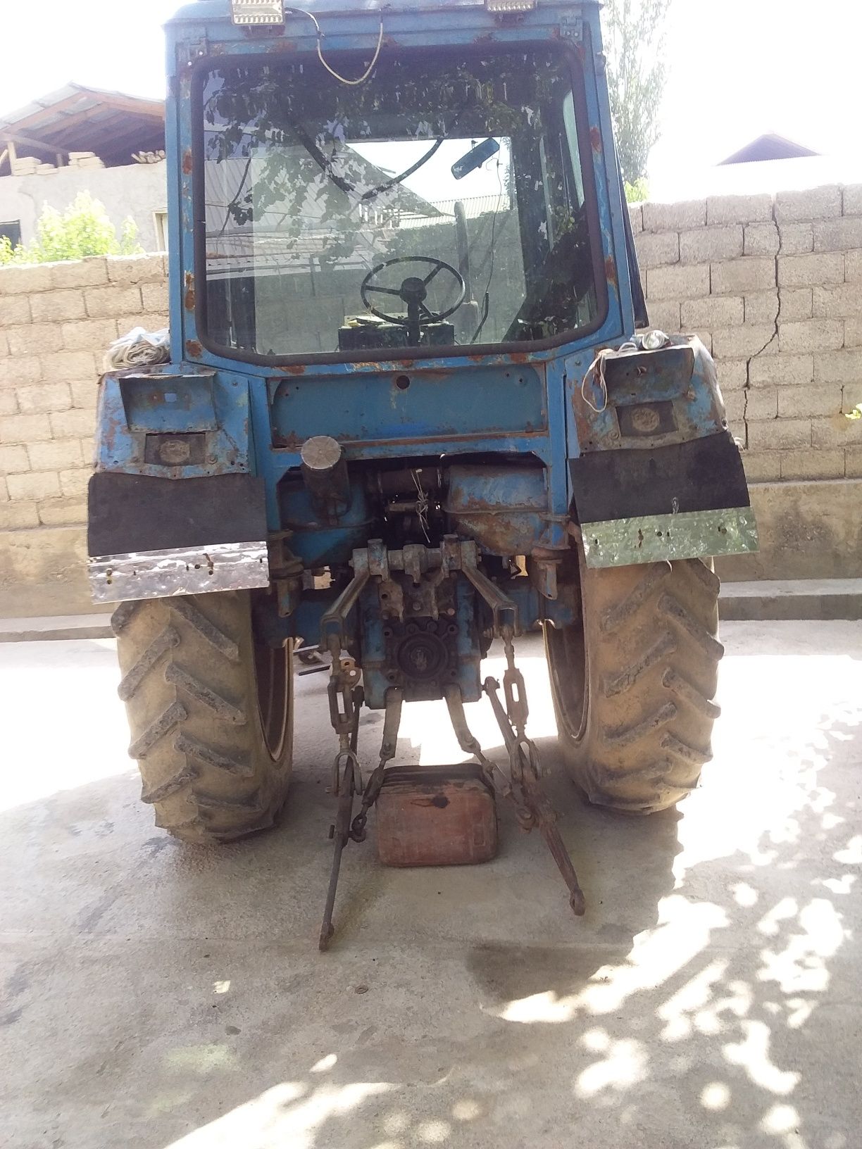 MTZ 80 sotilad tayyor