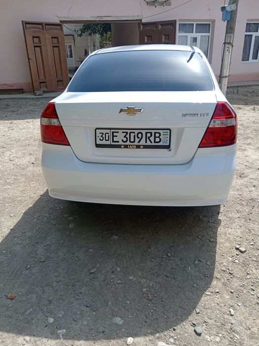 Нексия 3 афтомат.