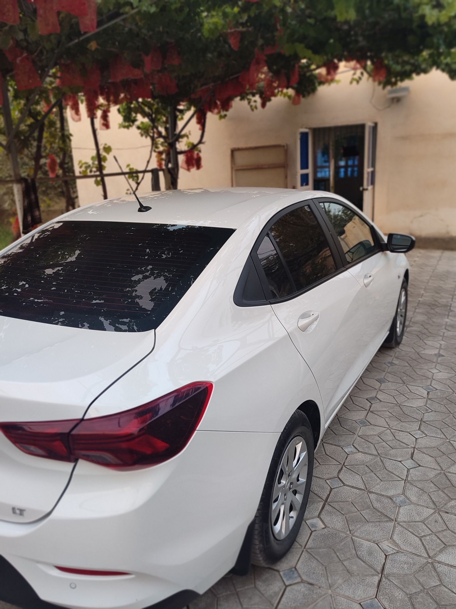 Chevrolet ONIX LT
