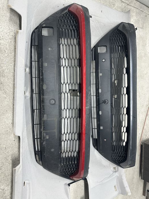 Grilă bară față  toyota chr.52129-f4110.