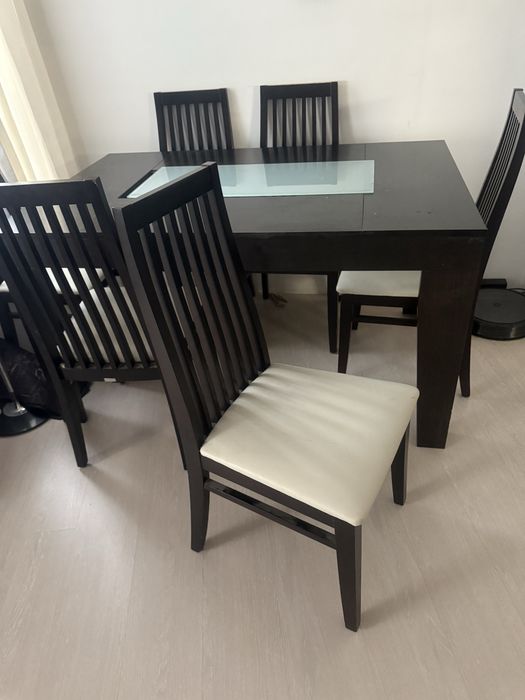 Теапезна маса с 6 стола