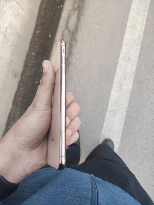 Iphone XS MaX sotiladi