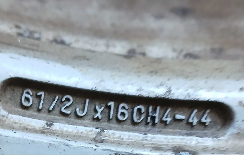 16" 4х100 6.5J 60.1мм алуминиеви джанти RENAULT