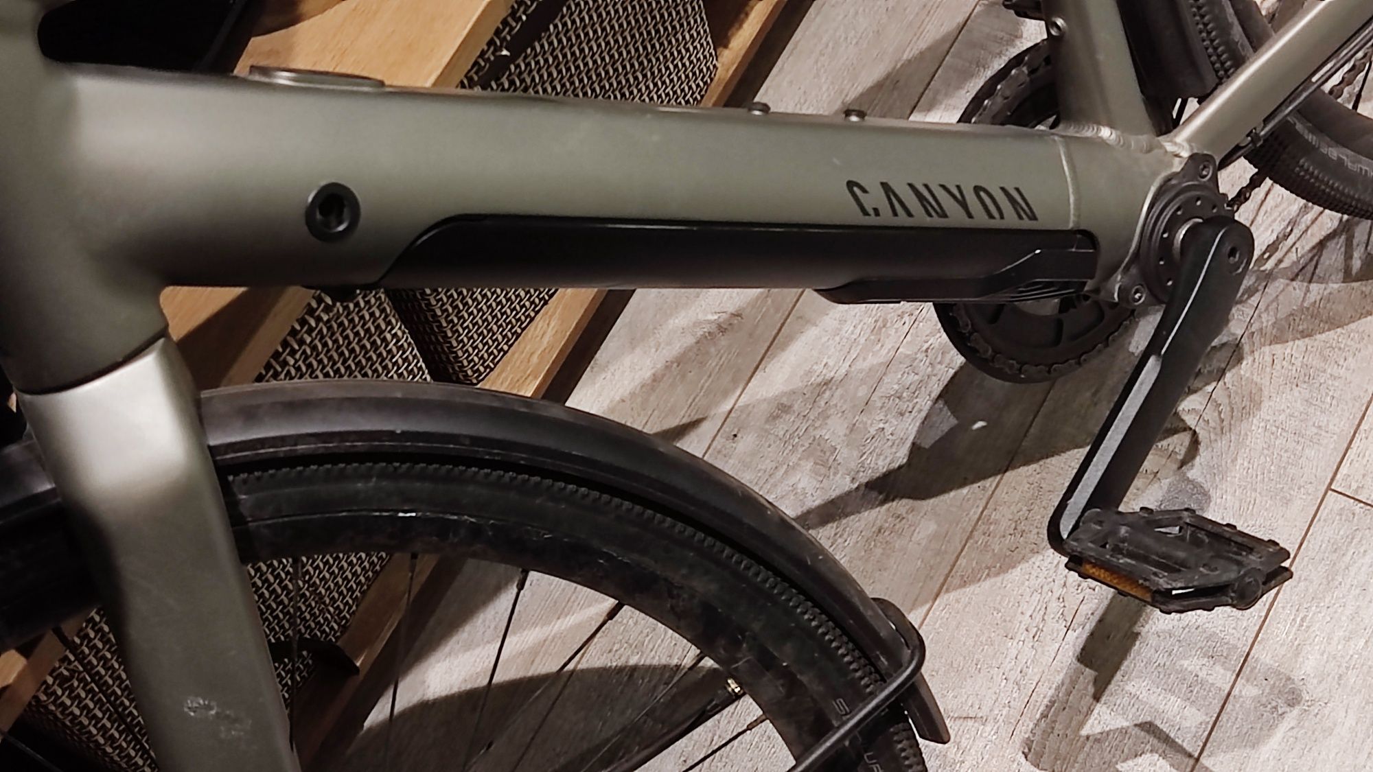 Електрически велосипед Canyon Commuter on 7 2022 г.