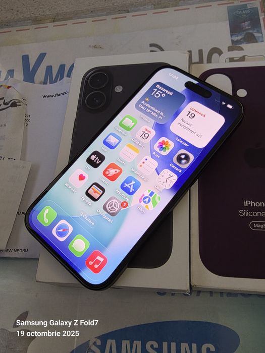 Apple iPhone 16 -128 GB Black / Garantie extra 3 ani