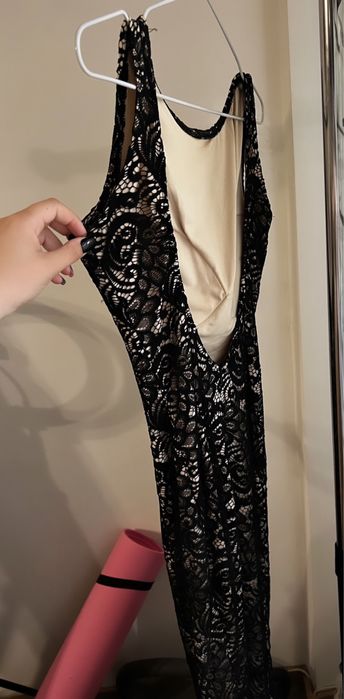 De vânzare rochie dama