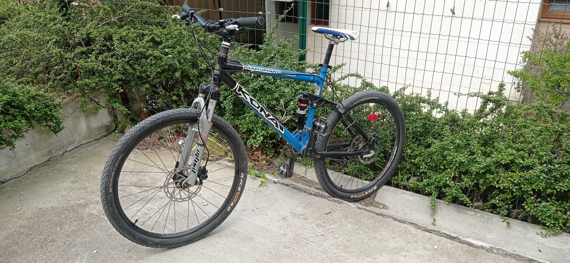 XC mountain bike Kona manomano 26"