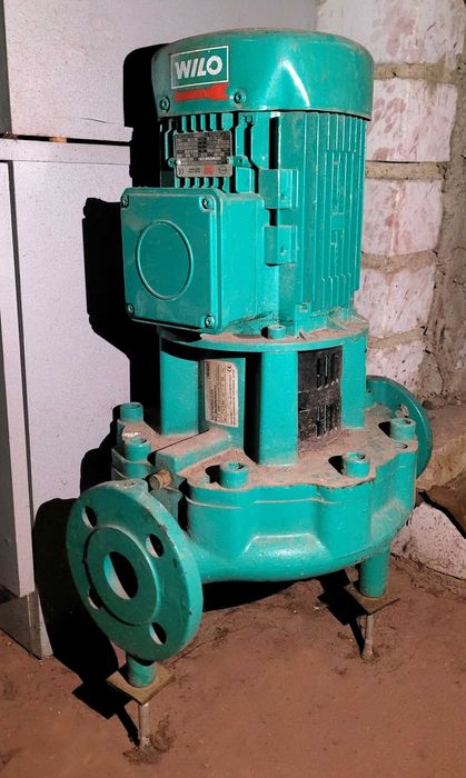 Циркуляционный насос с сухим ротором Wilo Typ IL 40/210-1,1/4