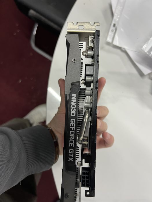 Nvidia GeForce 1660ti