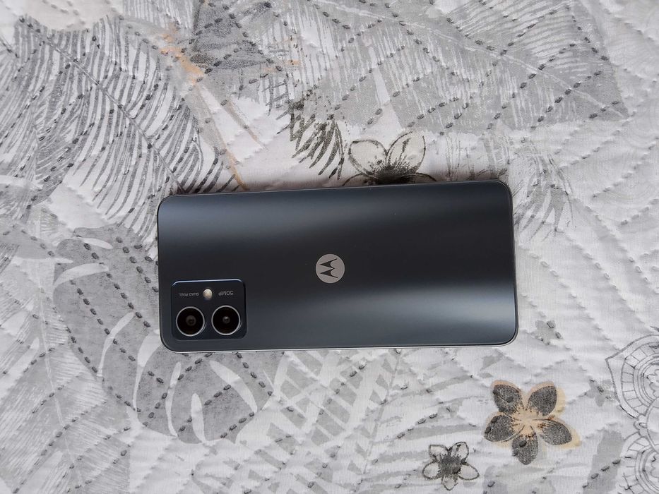 Продавам Motorola g14