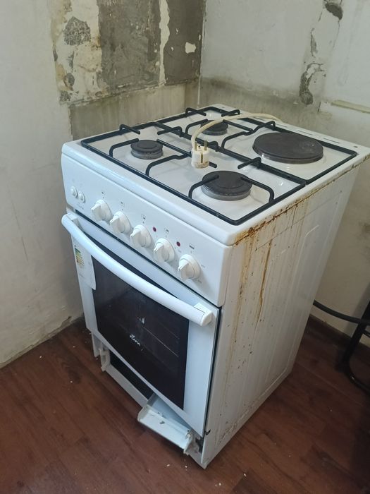 Продам плиту газовую