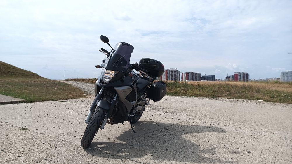 Honda vfr 800x crossruner